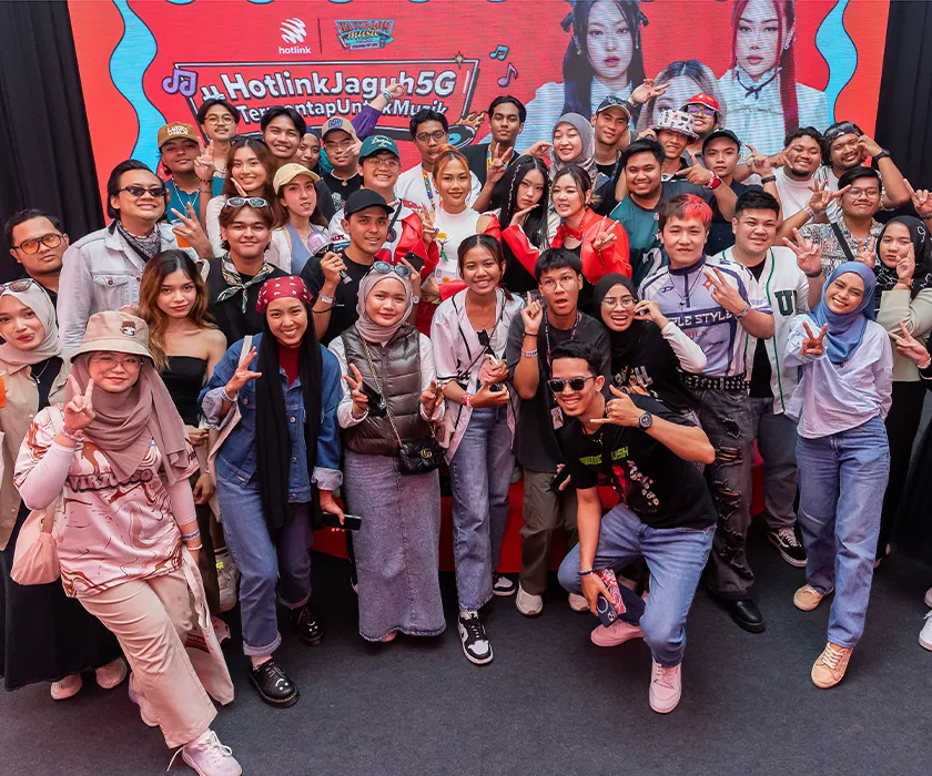 Hausboom x Hotlink 2024